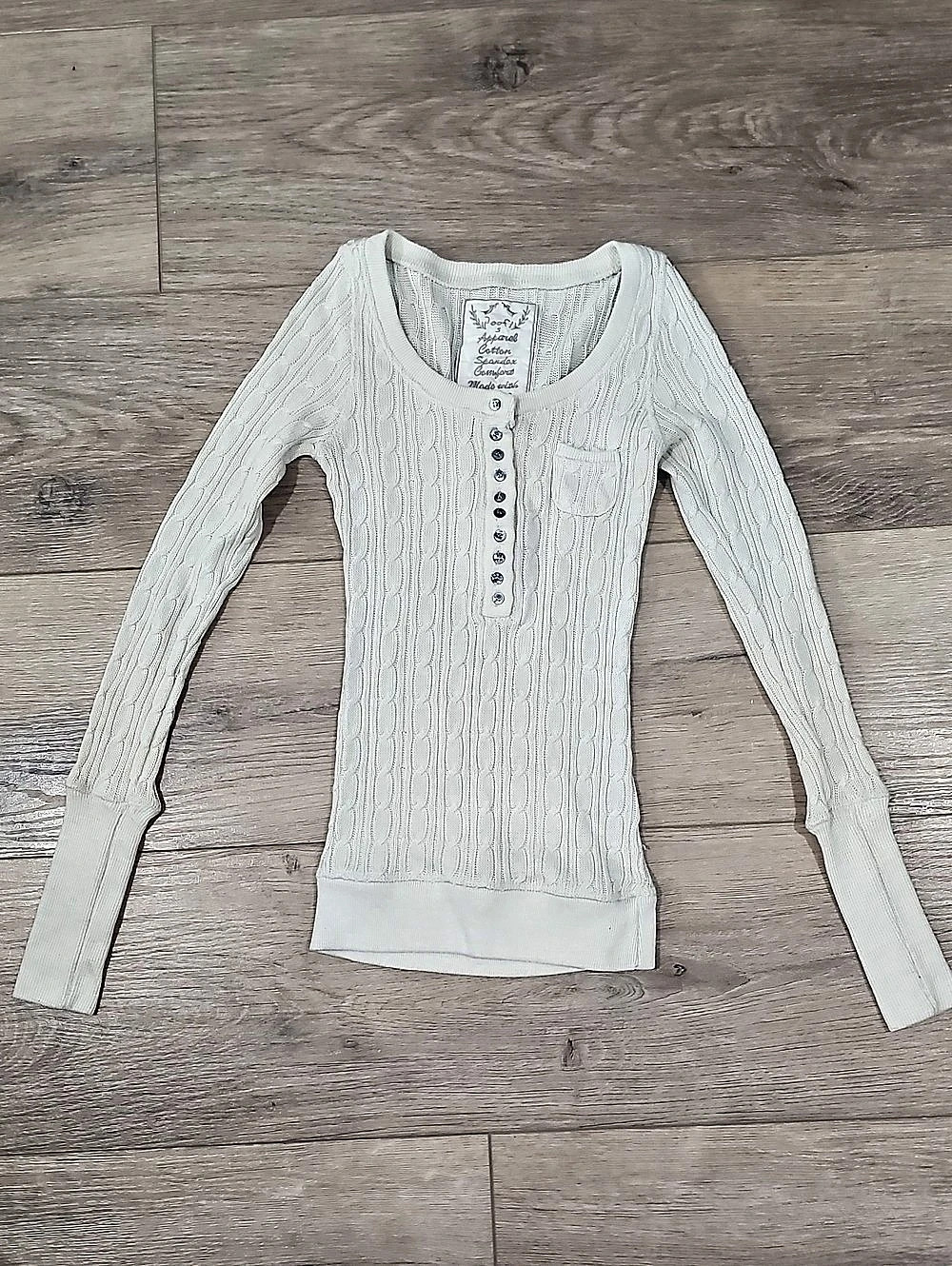 Poof! Long Sleeve Knit Top in White Size Small